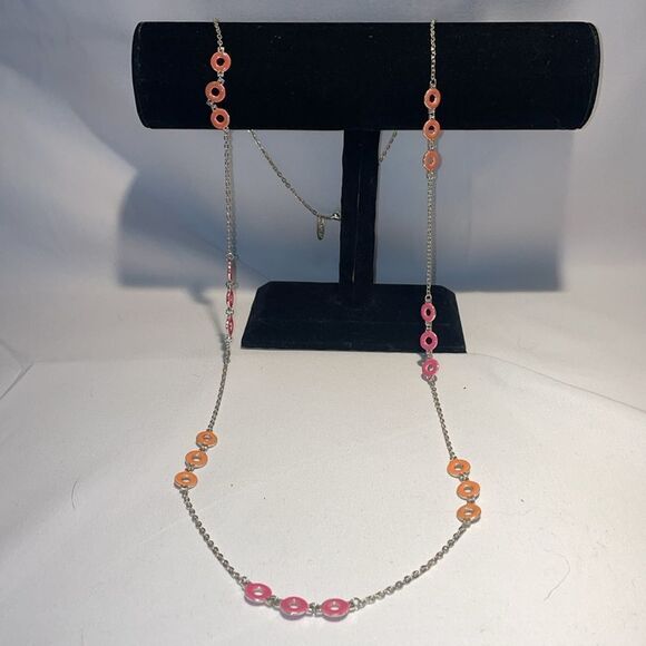 Beautiful long necklace - Picture 1 of 8